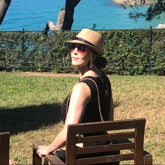 Accessories - Free with purchase-Hat